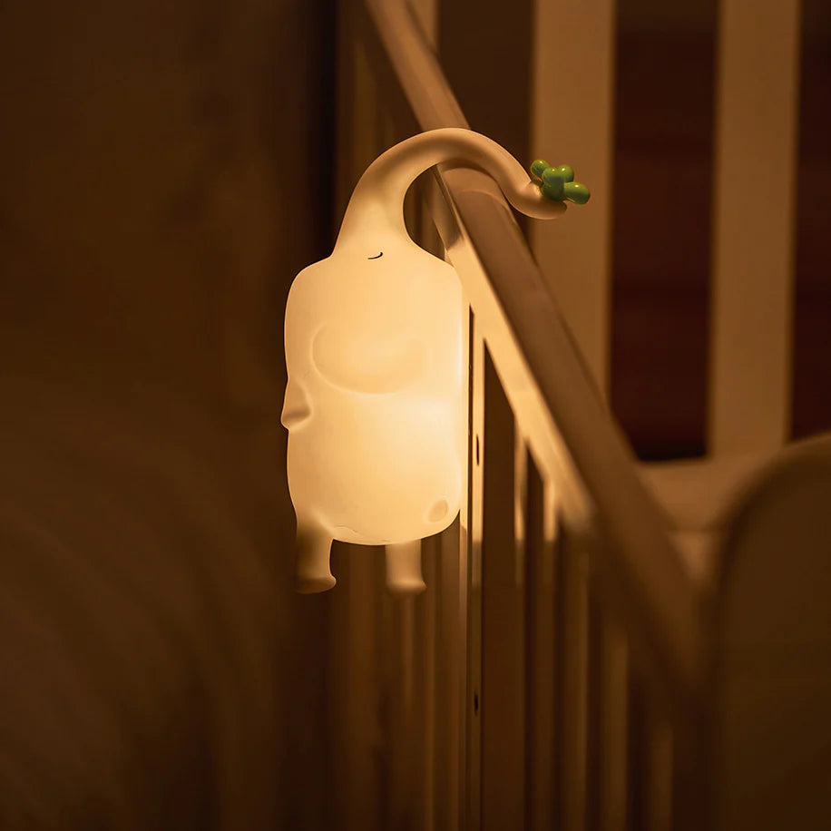 Flying Elephant Light