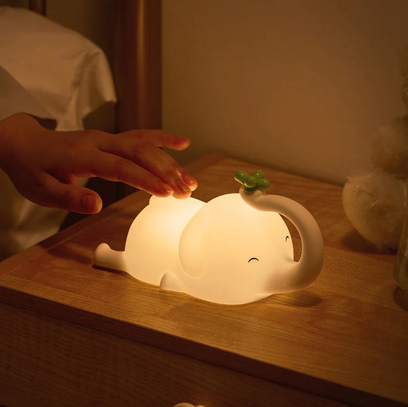 Flying Elephant Light